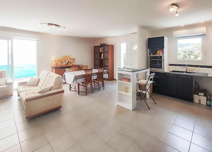 Hébergement de vacances 2 Bedroom In *