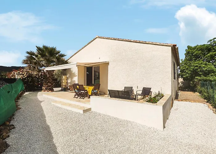 2 Bedroom In Cessenon-sur-Orb