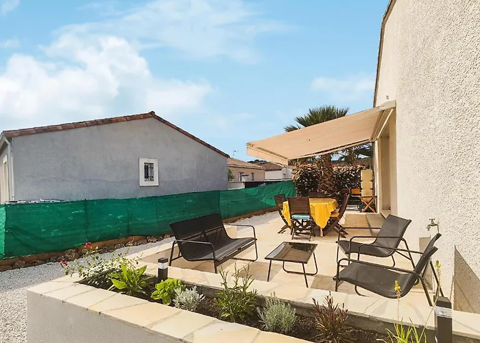 Ferienhaus 2 Bedroom In Cessenon-sur-Orb