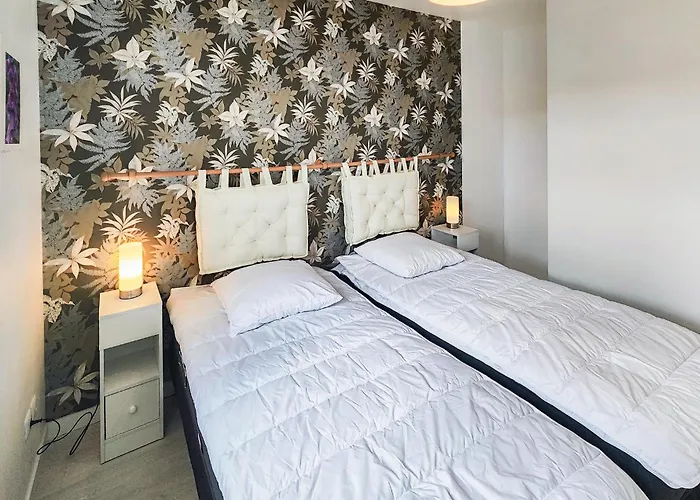 2 Bedroom In Cessenon-sur-Orb